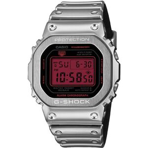 GM-5600YRA-8ER Casio G-Shock f&eacute;rfi digit&aacute;lis kar&oacute;ra